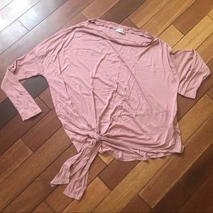 Long sleeve off the should tie top